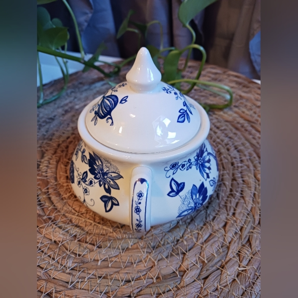 Vintage Blue Nordic Blue Onion Ironstone Lidded Sugar Bowl 1960s J&G Meakin - Picture 3 of 11